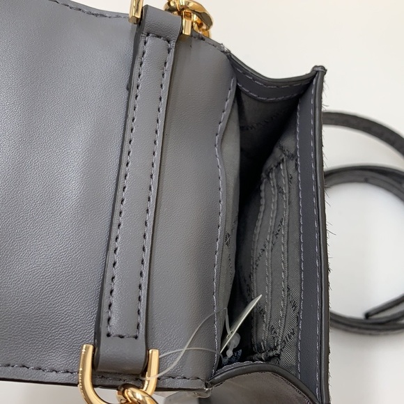 Brand New with Tag
Michael Kors Carmen Small NS Phone XBODY HairCalf Grey Multi - Picture 5 of 16